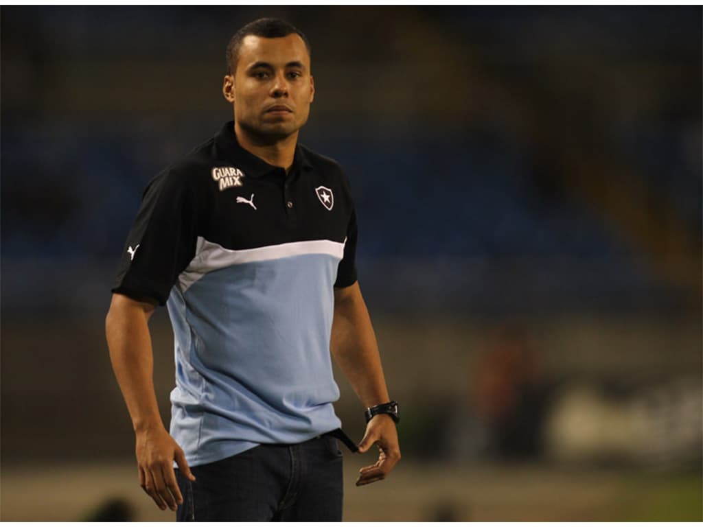 Jair Ventura Efetivado Como Novo T Cnico Do Botafogo Lance