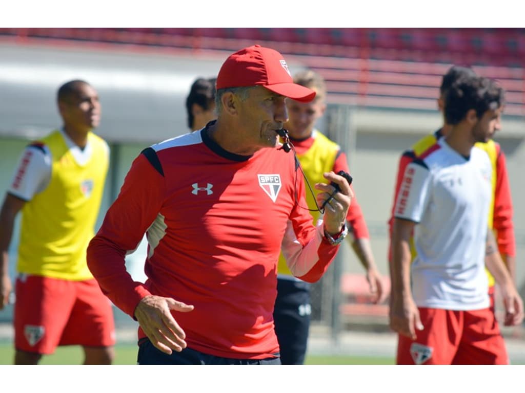 Sem Lugano Bauza reforça treino para Lyanco e Lucão no São Paulo Lance