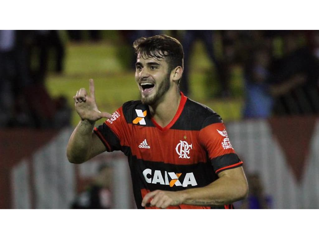 Craque O Flamengo Faz Em Casa Lance