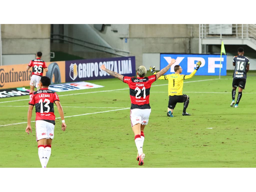 Em Jogo Pol Mica No Var Flamengo Volta A Vencer O Abc E Avan A Na