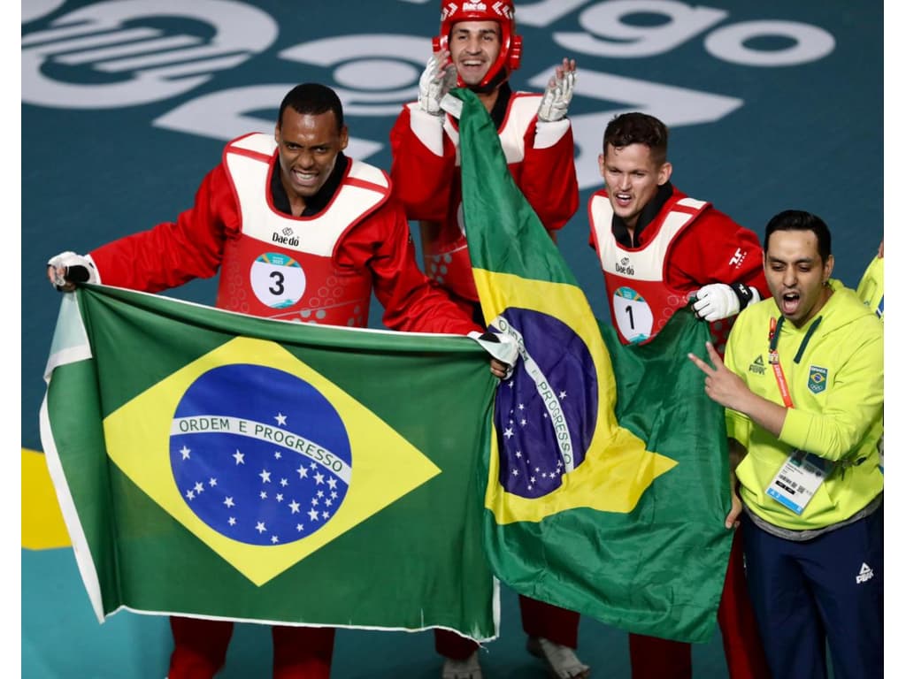 Atletas De Projeto Social No Rio De Janeiro Garantem Cinco Medalhas No