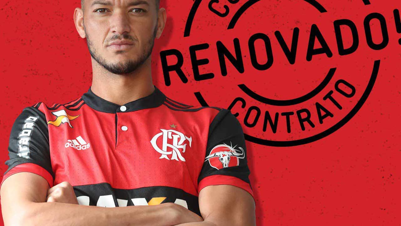 O Capit O Fica Flamengo Renova Contrato De R Ver Por Mais Dois Anos