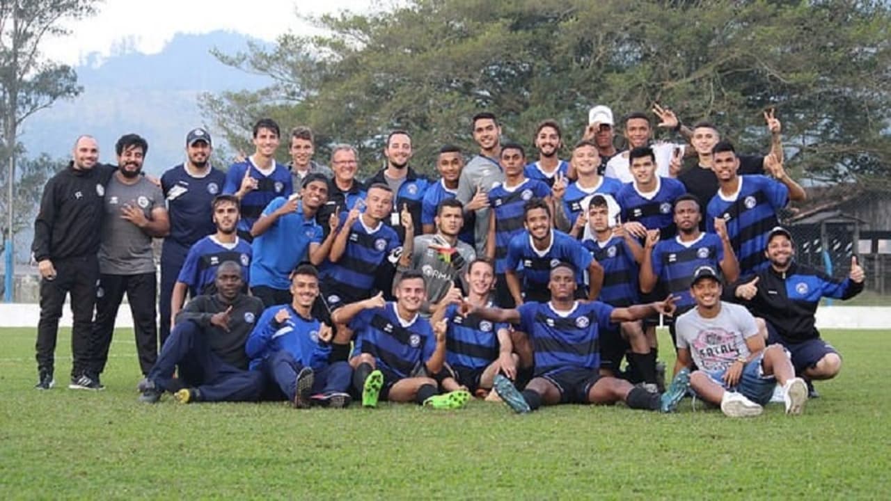 Tubar O Recebe Certificado De Clube Formador E Entra Para Seleto Grupo