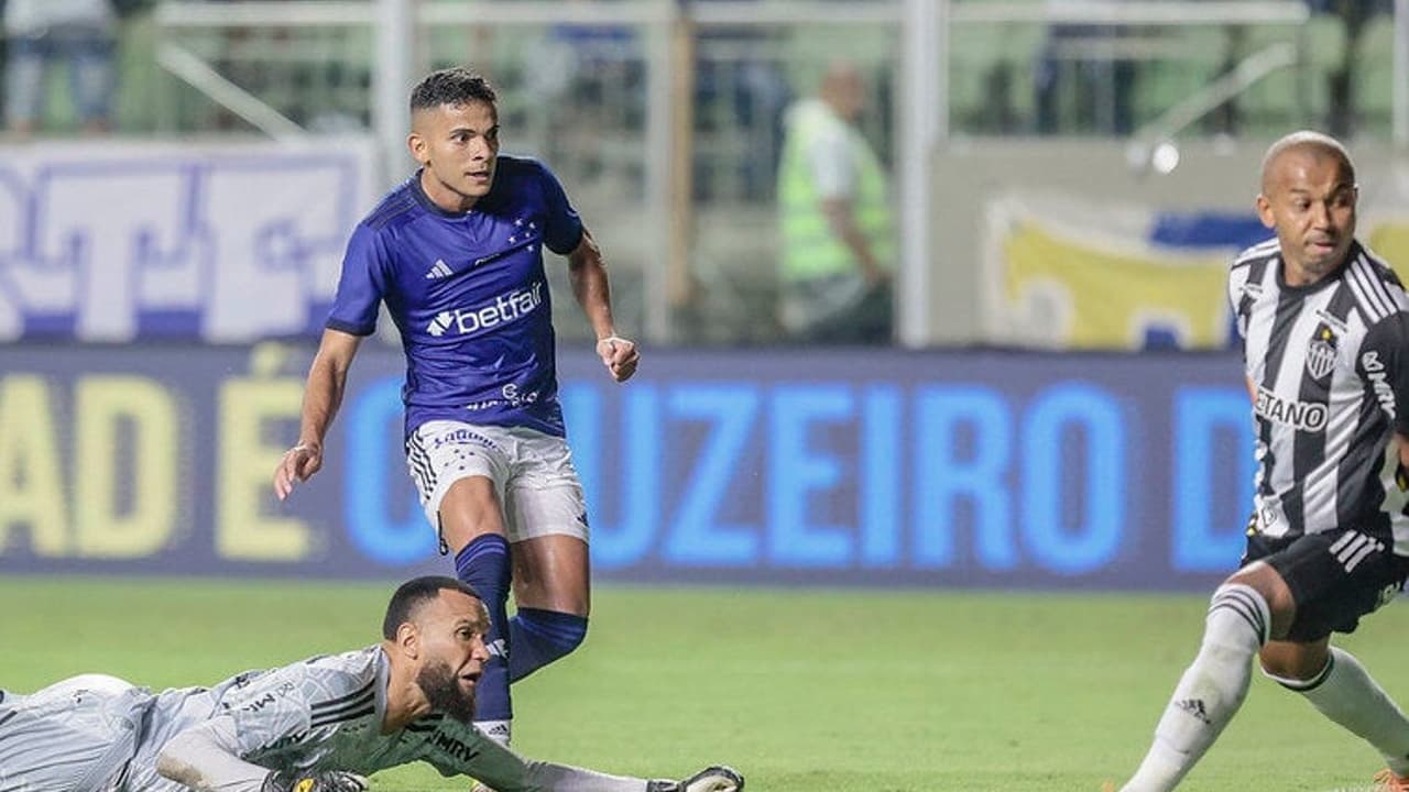 Bruno Rodrigues pode ser desfalque do Cruzeiro no clássico o