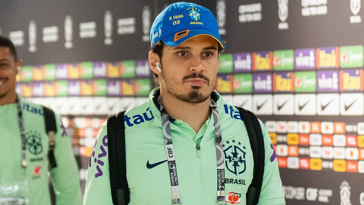 Raphael Veiga é o único convocado do Palmeiras para Seleção Brasileira