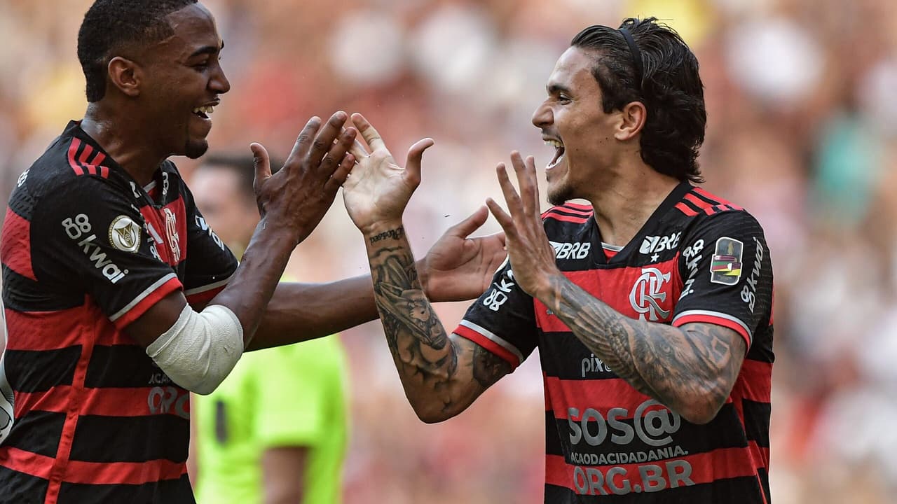 Lance Final Brilho De Lorran Flamengo Vence O Corinthians E