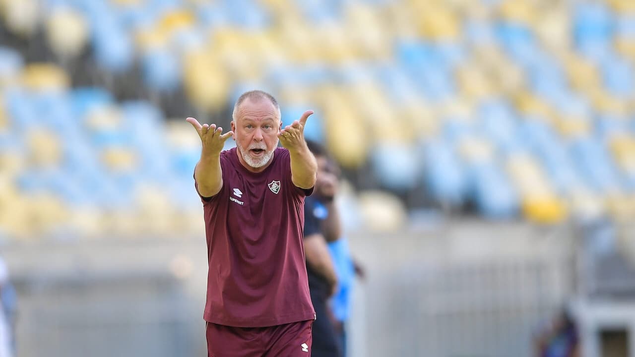 Fluminense Ter Base Titular Na Copa Do Brasil Prov Vel Escala O