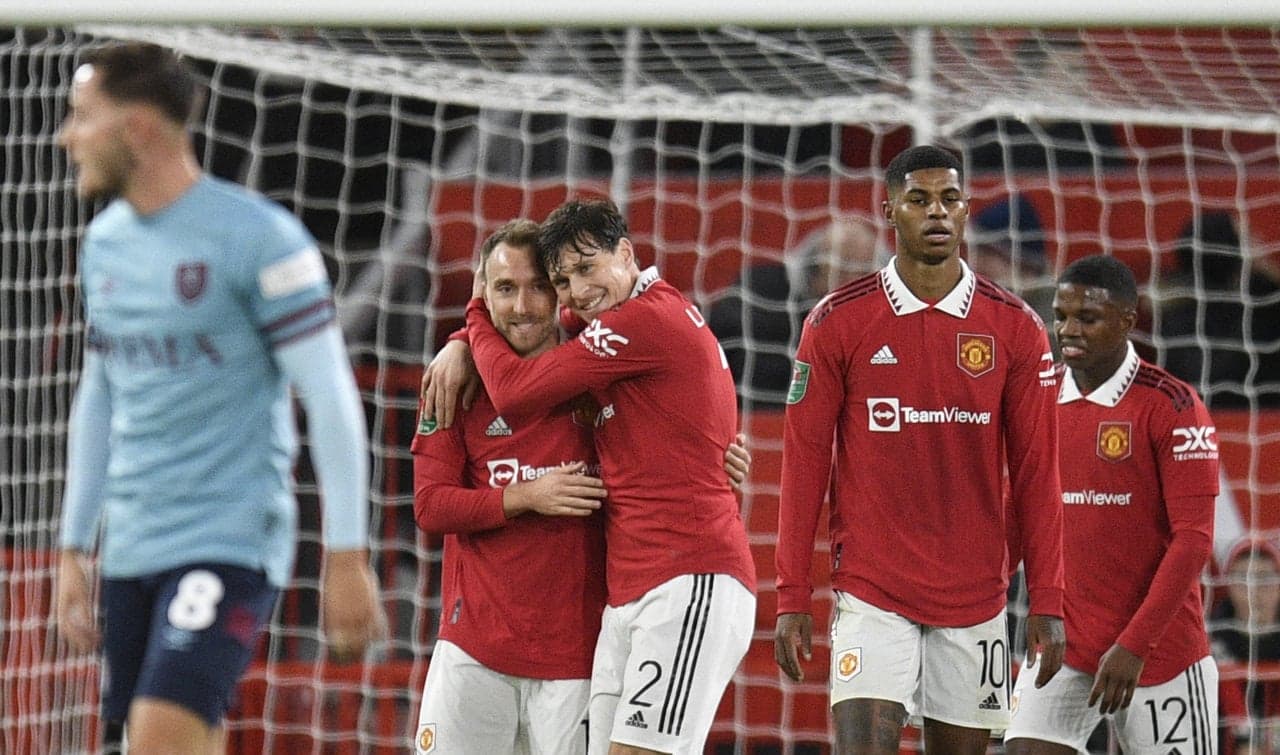 Manchester United x Nottingham Forest onde assistir horário e