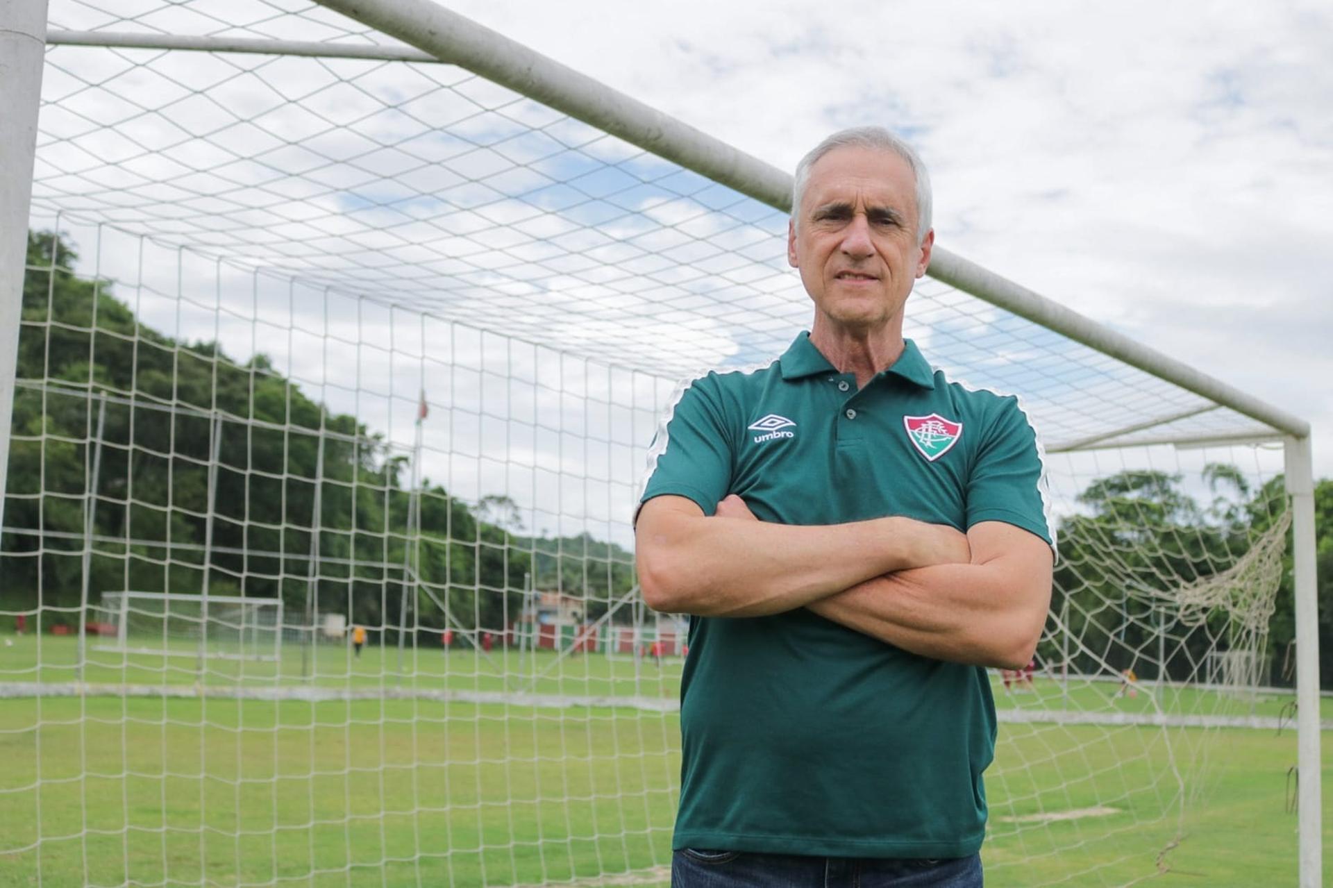 Fluminense Contrata Coordenador T Cnico Da Prepara O De Goleiros Lance