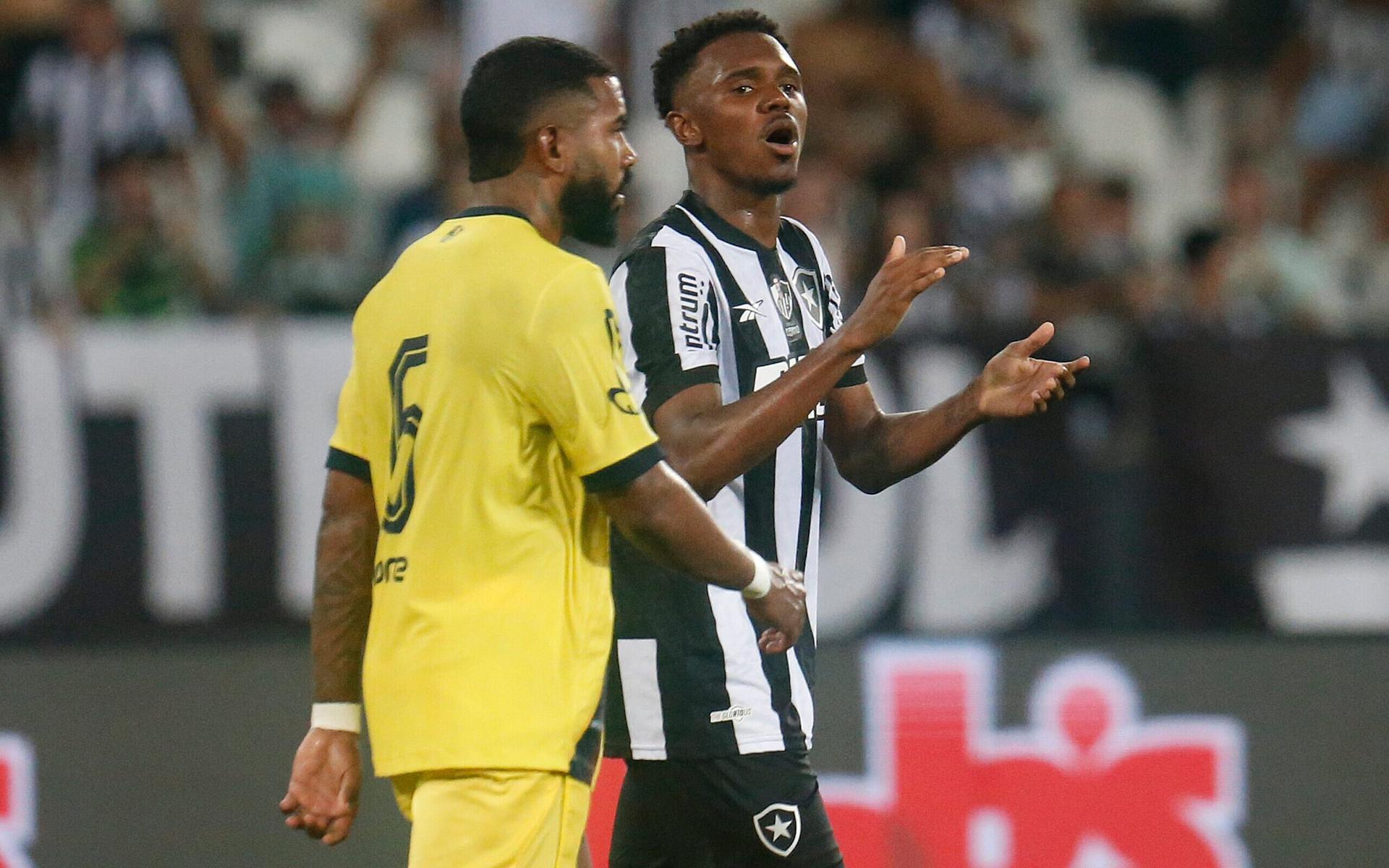 Botafogo Vence O Madureira Na Estreia Do Campeonato Carioca