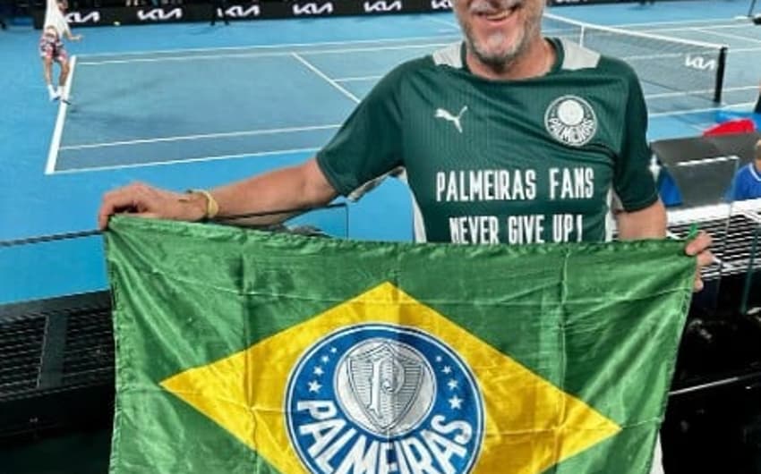 Ex Presidente do Palmeiras Paulo Nobre acompanha vitória de Stefani e