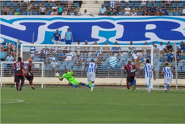 Goleiro Menos Vazado Da S Rie C N O Se Ilude Os N Meros Pelo Csa