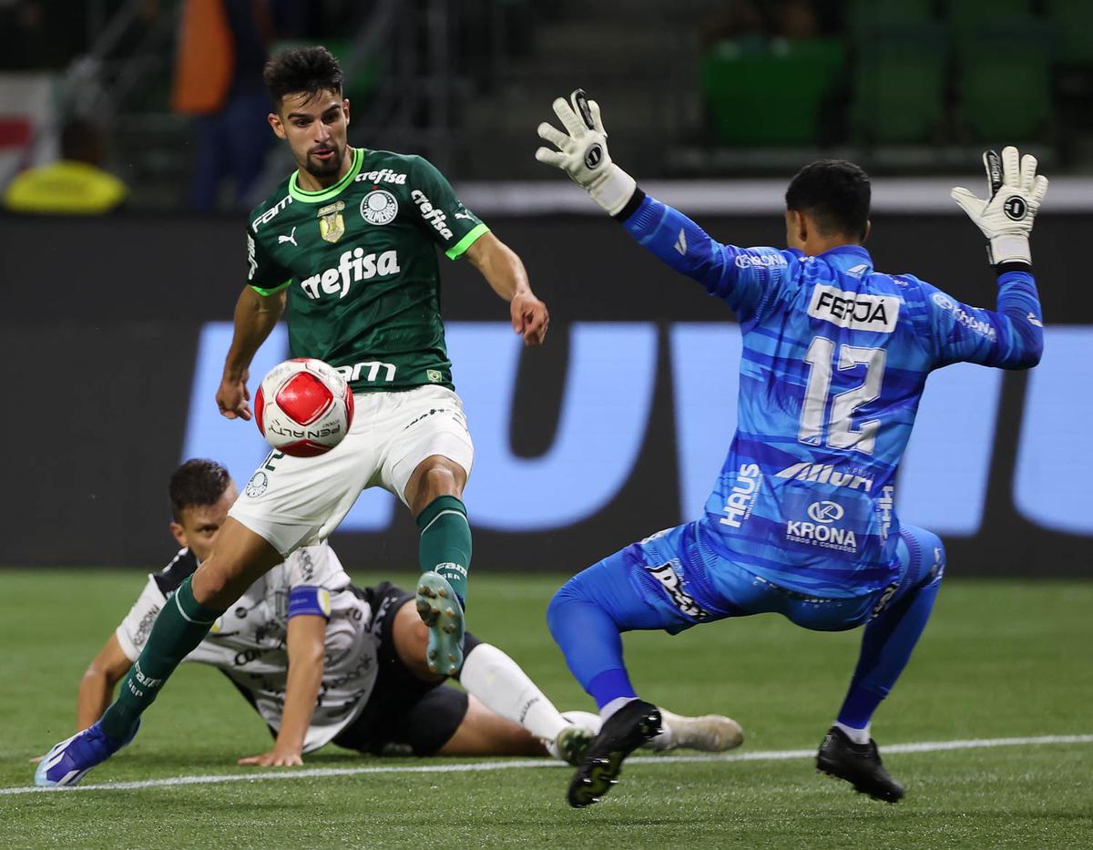 Flaco López atinge grande marca e vira referência no Palmeiras