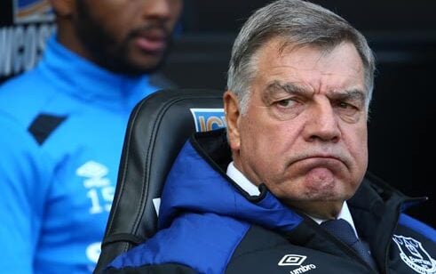 Novo T Cnico Do Leeds Sam Allardyce Se Coloca No Mesmo Patamar De Pep