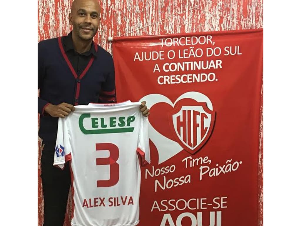 Alex deixa futuro na seleção de basquete em aberto: se o novo técnico me  convocar, Torcedores