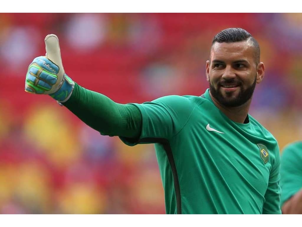 Weverton explica por que bateu o último pênalti na final da Recopa  Sul-Americana; confira