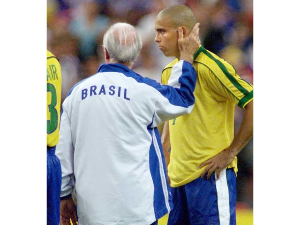 Brasil 0 x 3 França: gols, escalações e tudo sobre a final da Copa do Mundo  de 1998
