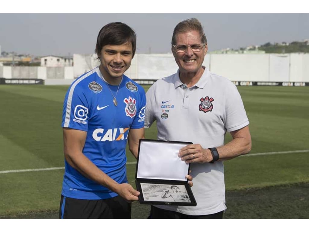 Jogo do Corinthians bate recorde em delivery online, diz empresa