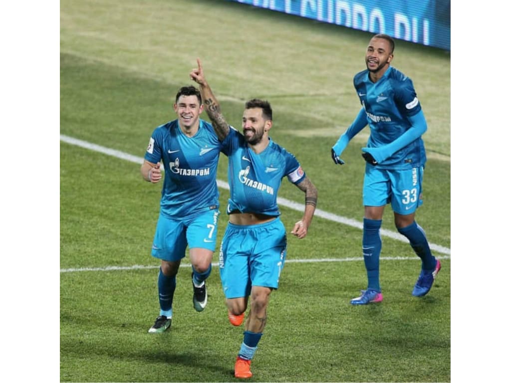 Zenit volta a vencer no Campeonato Russo com boa atuação de