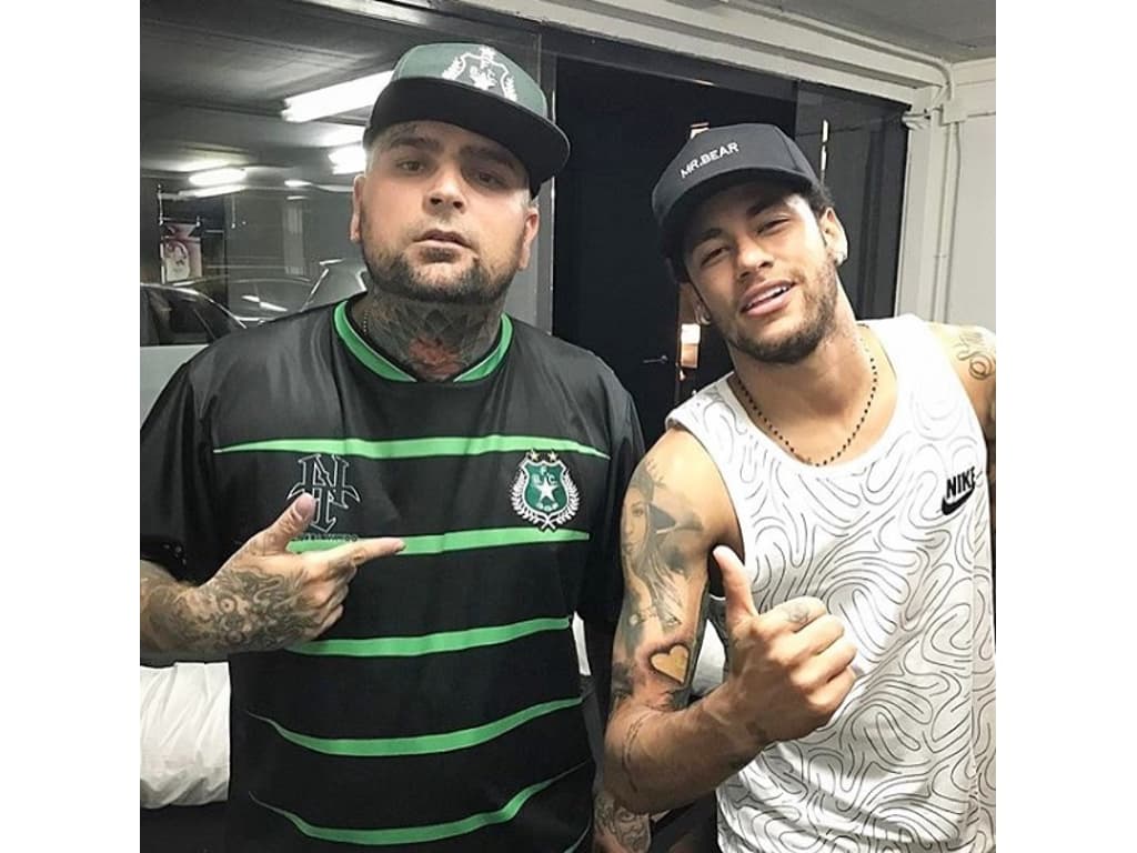 Quantas tatuagens Neymar tem? O que elas significam?