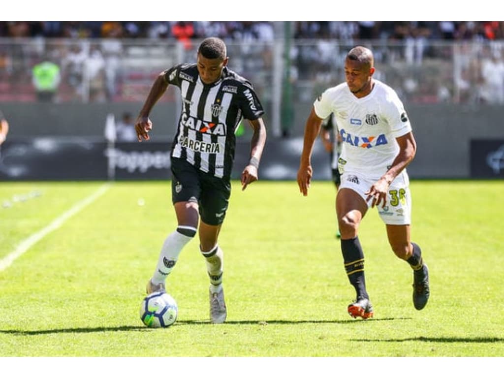 Grêmio mostra força, vence o Atlético-MG em BH e cola no G4 - Lance - R7  Futebol