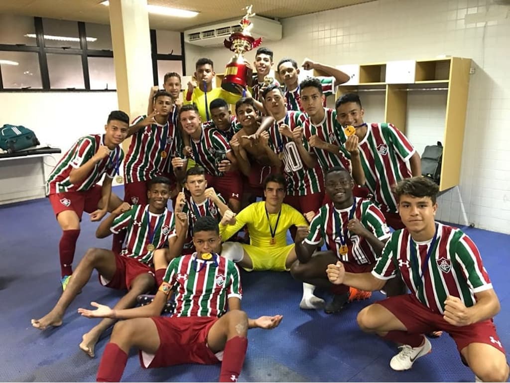 Com 14 gols em três jogos, Sub-14 garante vaga nas quartas da Nacional  Voltaço Cup — Fluminense Football Club