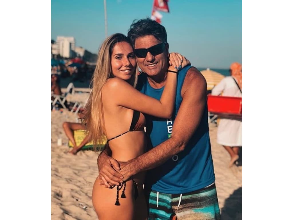 Carol Portaluppi posta foto com novo visual e seguidores brincam: 'Ai o  Gabigol se apaixona'; veja! - ISTOÉ Independente