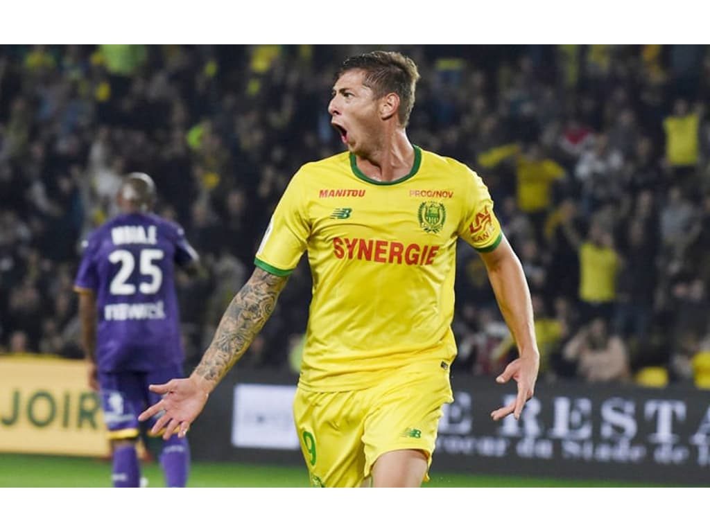 Cardiff terá que pagar ao Nantes parcela da transferência de Emiliano Sala,  vítima de acidente aéreo - Lance!