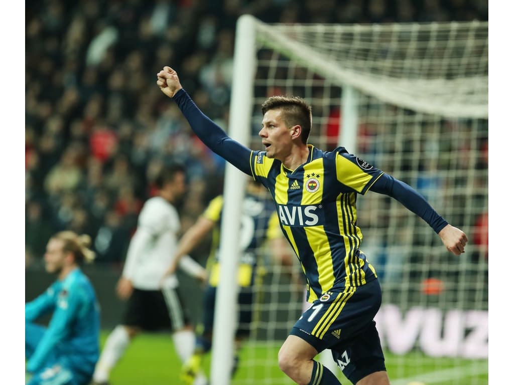 Milagre de Istambul? Fora de casa, Fenerbahçe sai atrás, mas busca empate  histórico com Besiktas - Lance!