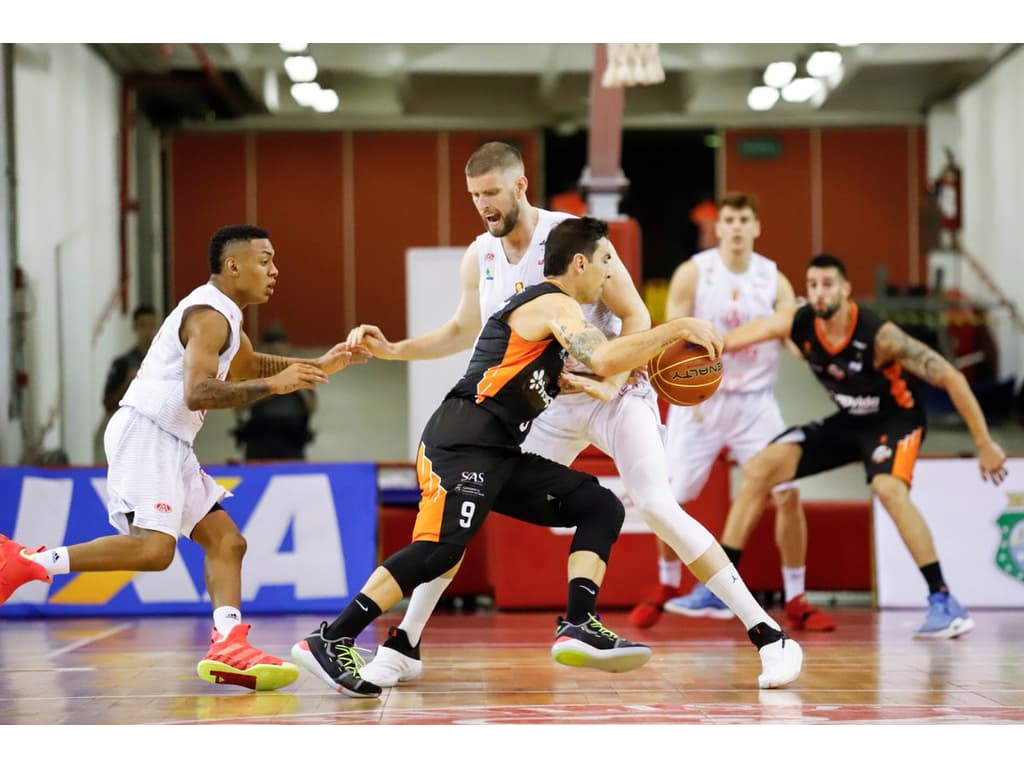 Basquete Cearense faz jogo disputado contra o Paulistano – Basquete Cearense