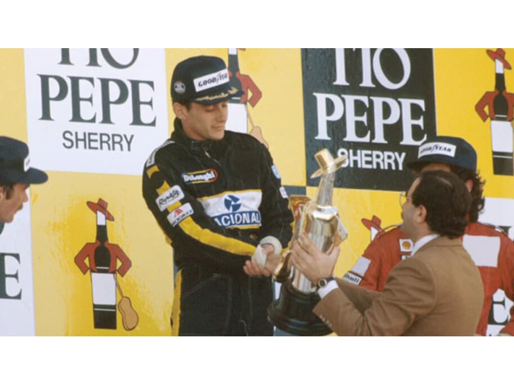 29 Anos Sem Senna Mundo Do Esporte Celebra Legado Do Tricampeão Da Formula 1 0328