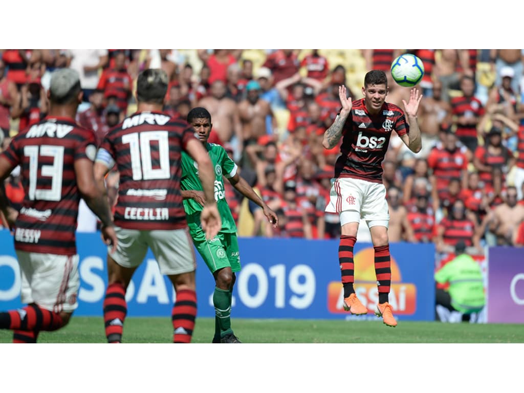 Chapecoense enfrenta o Flamengo com 9 desfalques FlaResenha