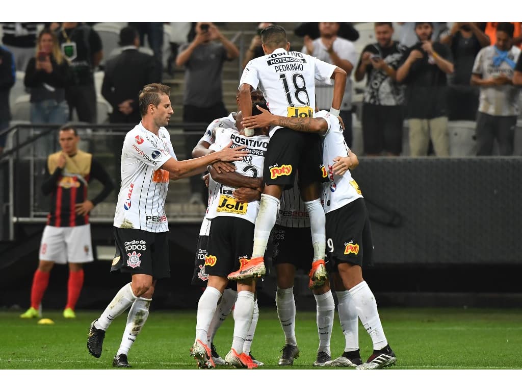 Corinthians x Montevideo Wanderers-URU – 10 curiosidades