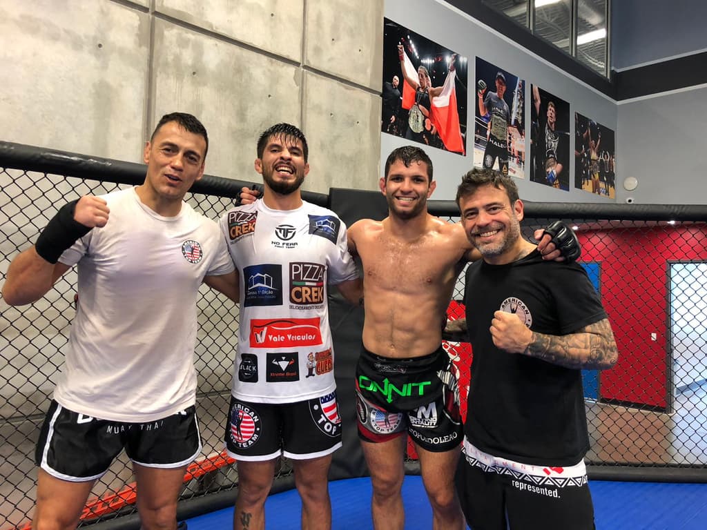 Futebol americano ou MMA: qual esporte é mais brutal?