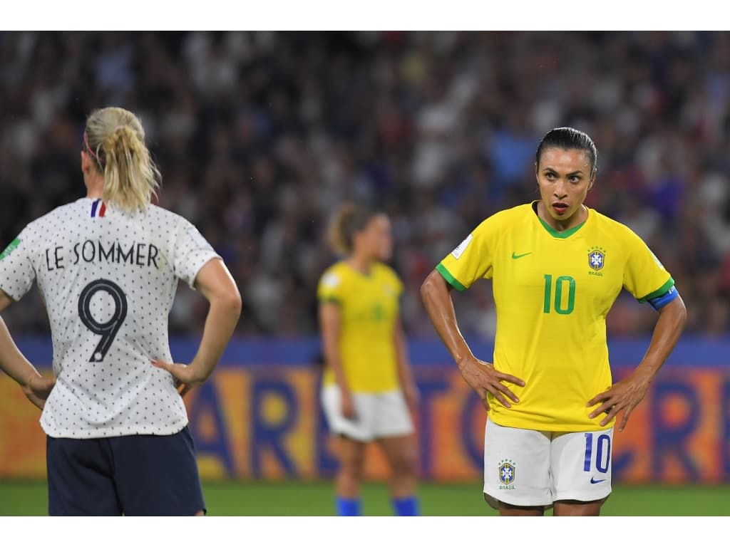 Futebol Feminino: Brasil entra com pé direito, França com o esquerdo