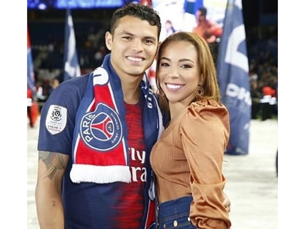 Esposa De Thiago Silva Cria Pol Mica Ao Comentar Morte De Blogueira Se Suicidou Porque Quis