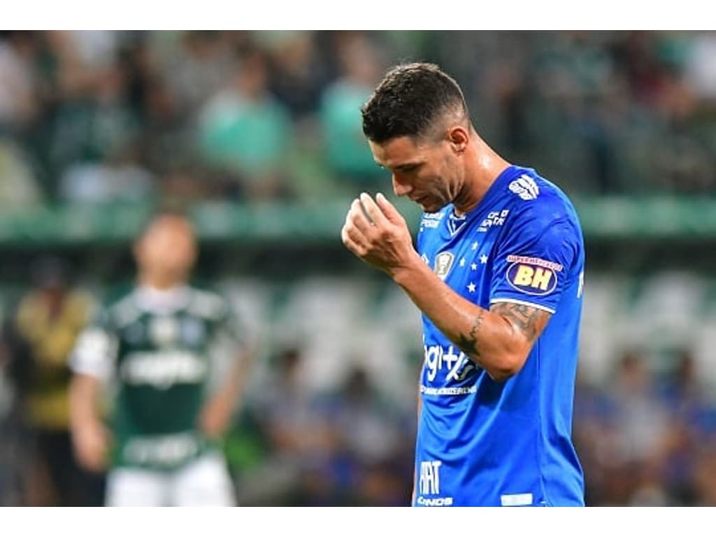 Thiago Neves revela crise conjugal e desabafa sobre não poder 'carregar' 10  jogadores nas costas - Lance!