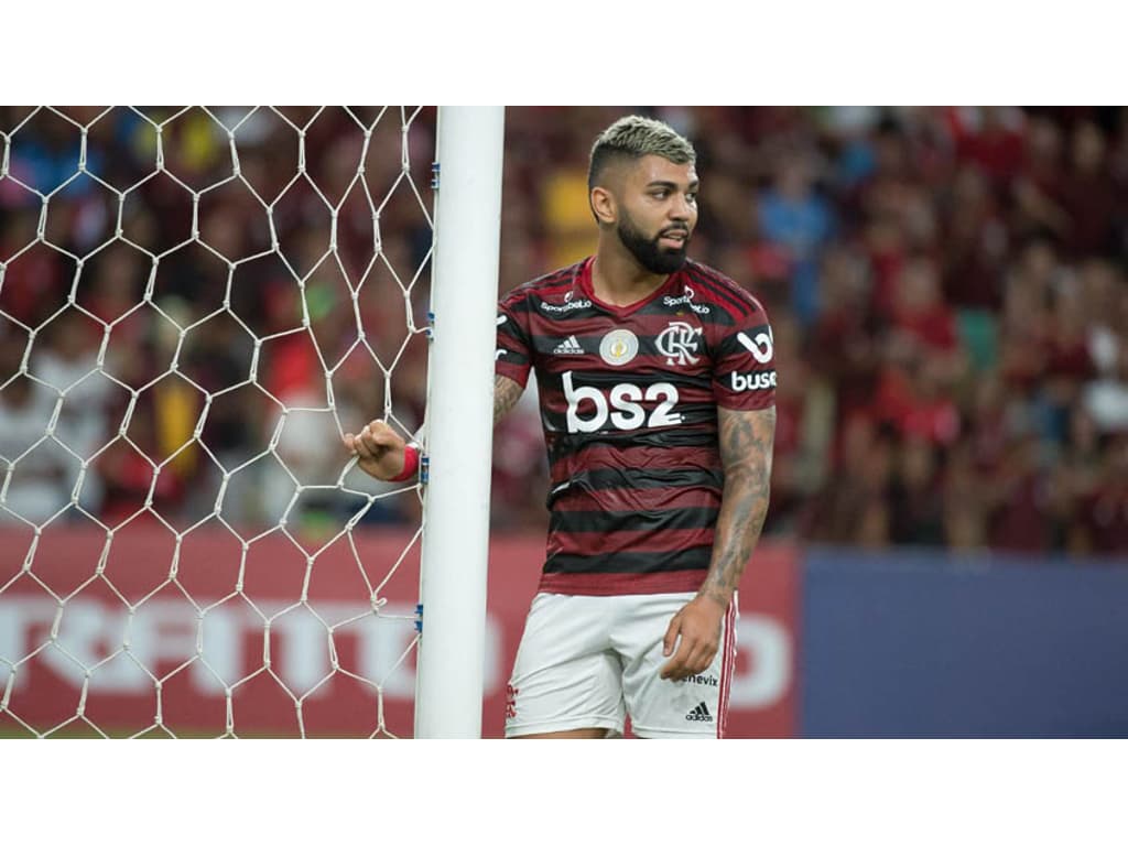 Se o Flamengo ganhar ou empatar o jogo a menos contra o Grêmio o Fluminense  pode ter chances reais de beliscar uma vaga no G6. (Isso se o imortal não  tropeçar contra