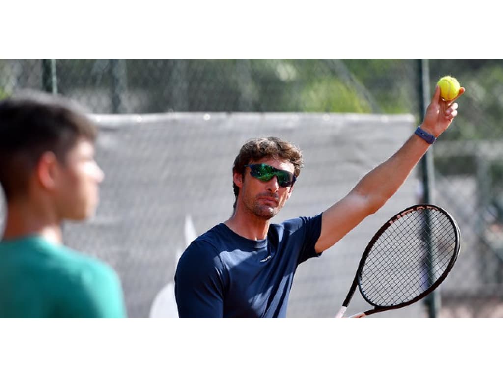 Mais jovem tenista a pontuar no ranking da ATP é umas das