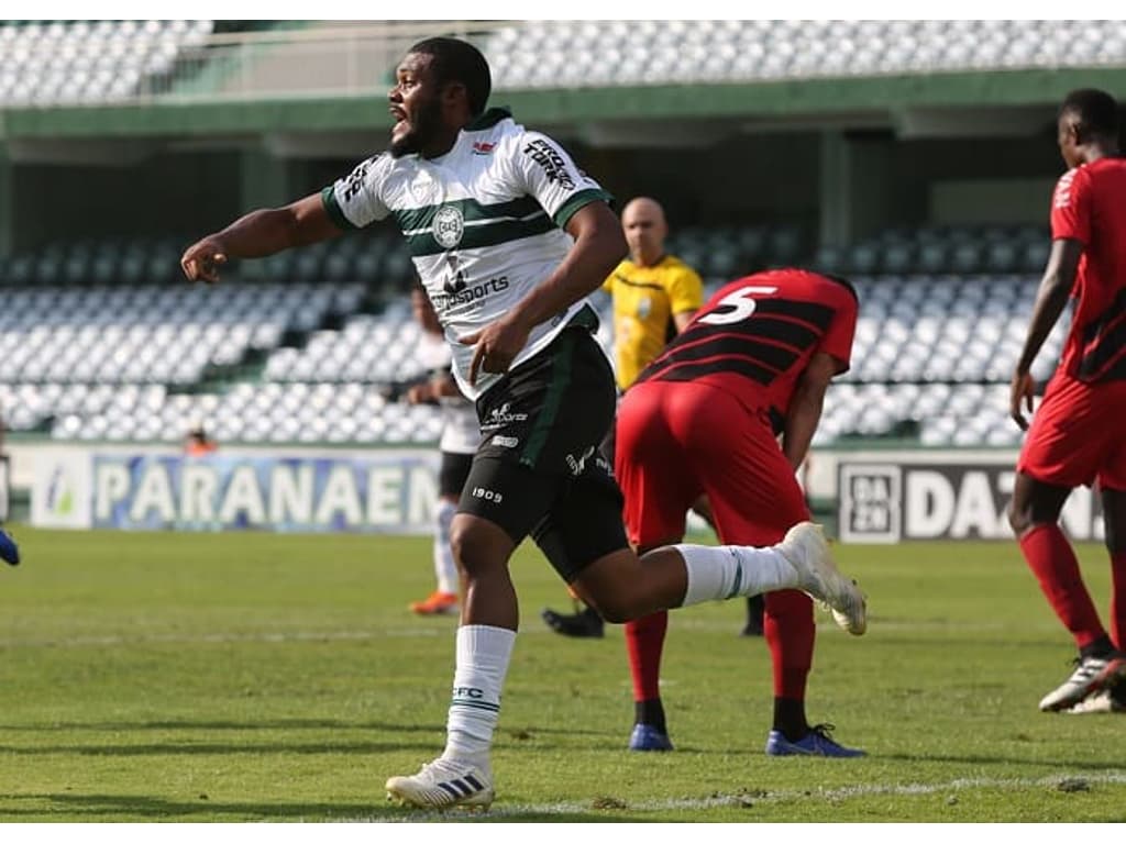 Coritiba faz seis jogos em novembro, quatro deles como mandante