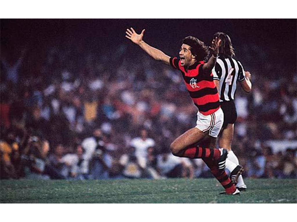 Quantas vezes o Flamengo foi campeão Brasileiro? Quando foi a última vez?