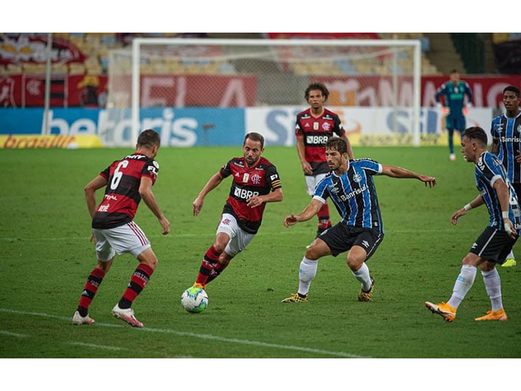 A pedidos da Globo', jogo entre Grêmio e Flamengo é reagendado