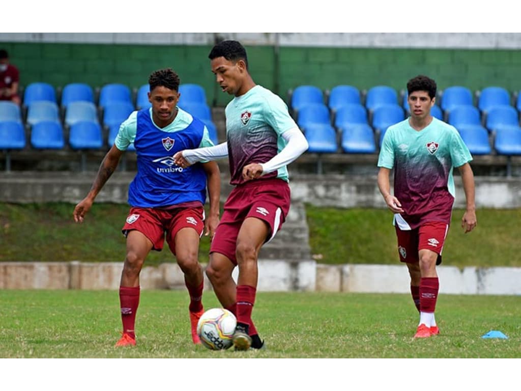 Substitutos de desfalques rendem pouco, mas Fluminense conta com