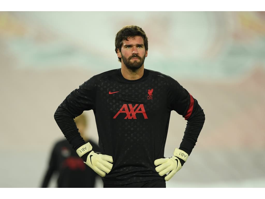 Neuer é eleito o melhor goleiro da década; Alisson fica em 11º lugar