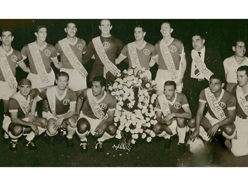 Palmeiras - Campeão Mundial de 1951  Palmeiras campeão mundial, Campeões  mundiais, Wallpaper palmeiras