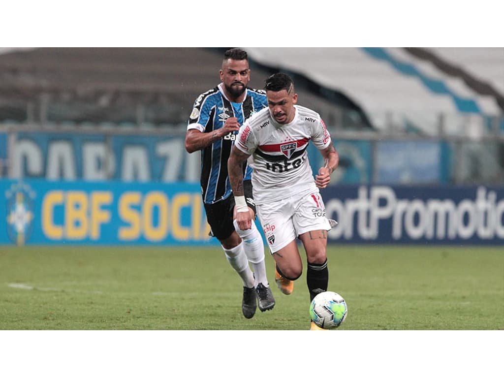 Vivo na briga pelo título, São Paulo vira contra o Grêmio e consegue a  primeira vitória do ano - Lance!