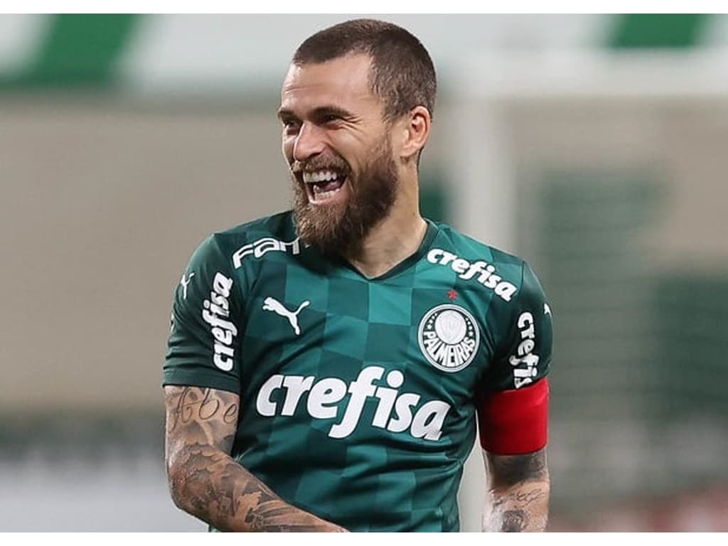 Palmeiras tem alívio milionário na folha salarial com saídas no elenco