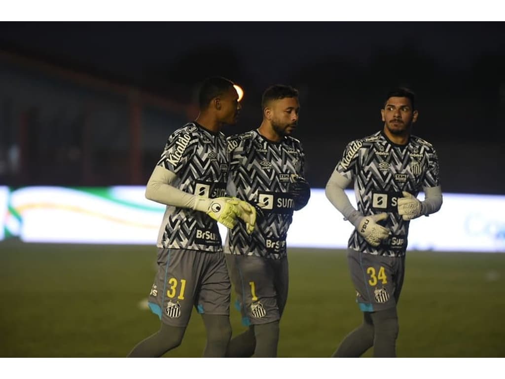 Retrospectiva Lance Temporada Dos Goleiros Do Santos Tem Disputa