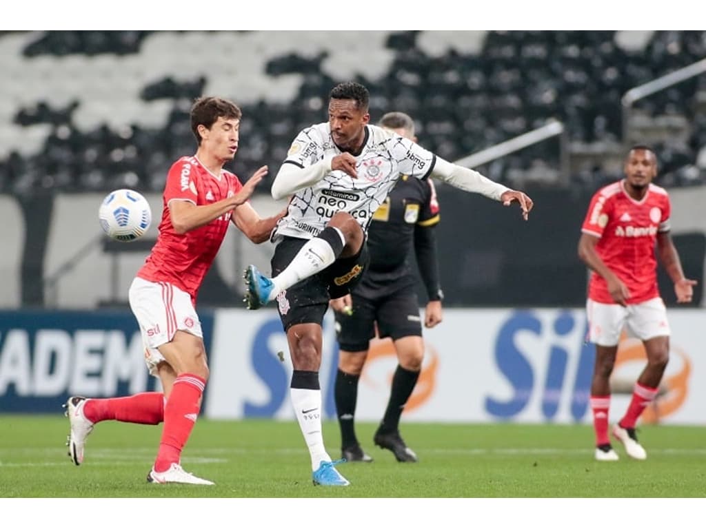 Rei do empate, Corinthians se aproxima de próprio recorde no