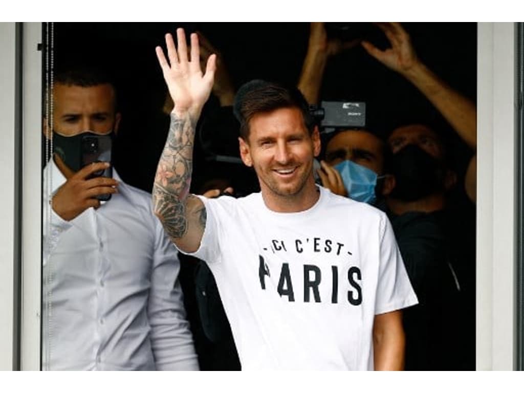 Luiz Gomes: 'Messi e Neymar precisam dar à camisa do PSG o peso que ela não  tem' - Lance!